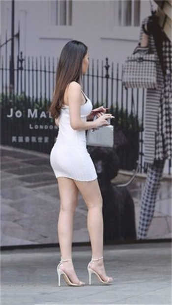 这个老婆太高冷穆季云