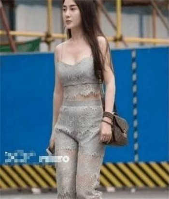 简先生上岗请持证