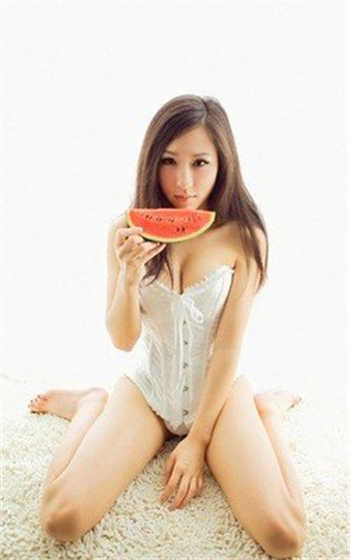 小学生小背心透光图