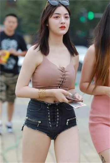表达夜深想念人的句子