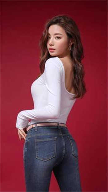 《和朋友换娶妻3》中文