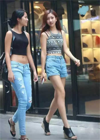 王多鱼打扑克完整版视频