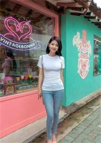 陆容渊和苏卿是哪部小说
