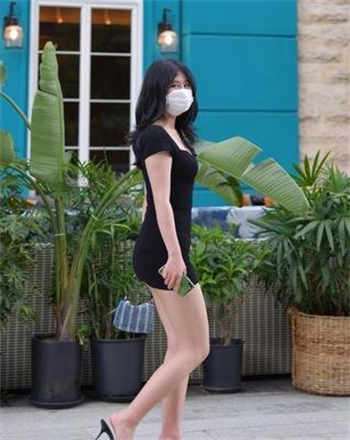 聂小雨ai变脸未满17禁