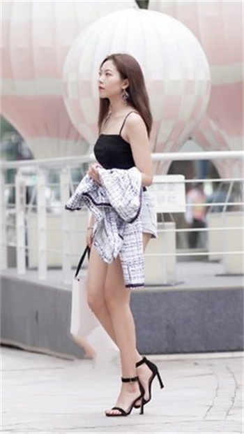麻豆吃不完的早餐女主