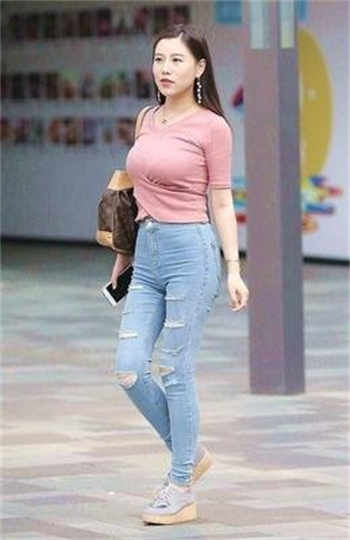 二姐妹通用一个男人