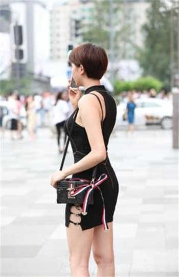 到女老师家修电脑