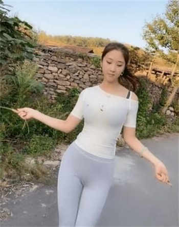 娜娜轻量版官方网址