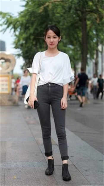 女主姓叶的军婚小说